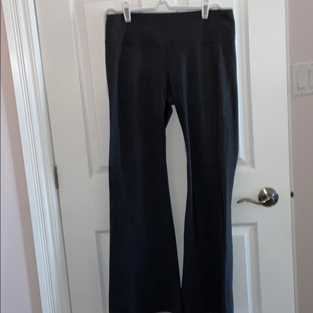 Women’s yoga pants grey yoga